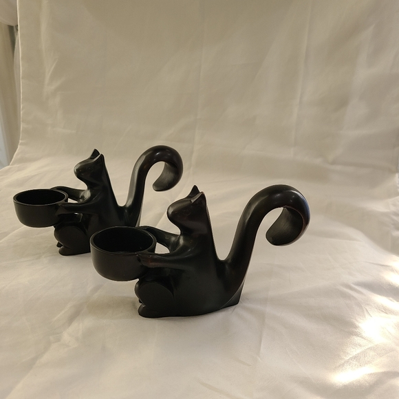 Metal squirrel tea light holders
